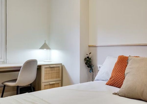 Avinguda de les Drassanes, Barcelona, Catalonia 08001