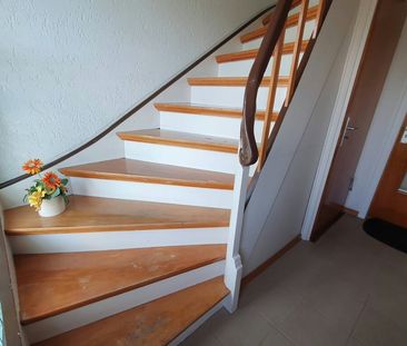 Höhscheid: Sofa frei! Erstbezug – TOP 3 Zimmer Wohnung, 1.OG mit Ga... - Photo 1