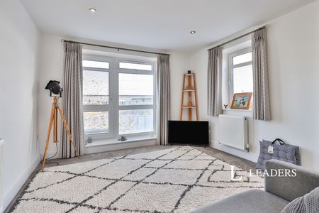 2 bedroom apartment to rent Stabler Way, Poole, Dorset, BH15 - Photo 2