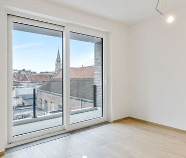 Appartement te huur in Roeselare voor € 795 met 2 slaapkamers - Foto 4
