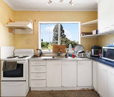 Charming spot with river views! - Photo 5