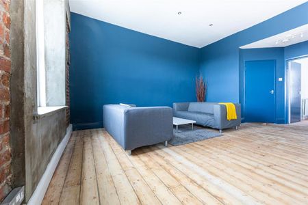 3 bedroom apartment to rent - Photo 2