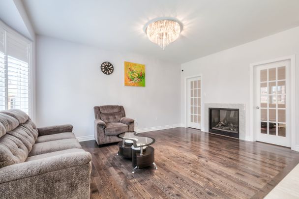 For Lease - 18 Manila Avenue, Markham, Ontario - Photo 1