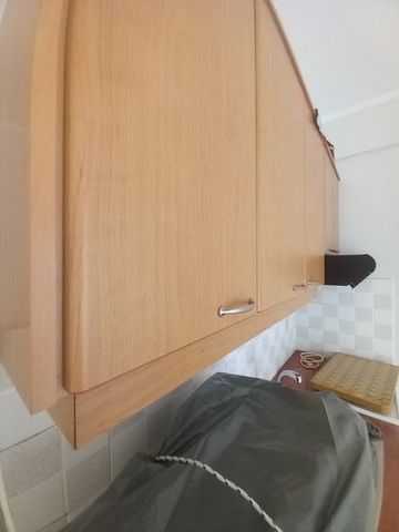 Studio/Γκαρσονιέρα για ενοικίαση Κυψέλη (Πάτρα) - Photo 4