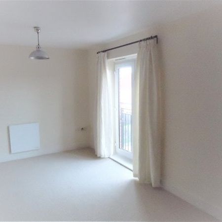 Parkway, Derby, DE73 - Photo 1