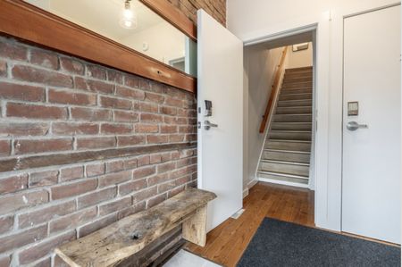 For Lease - 41 Burlington Street Unit# 1, Hamilton, Ontario - Photo 2