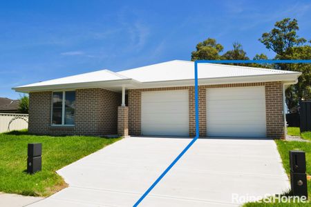 Brand new stunning 2-bedroom home - Photo 4