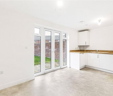 3 bedroom detached house to rent - Photo 6