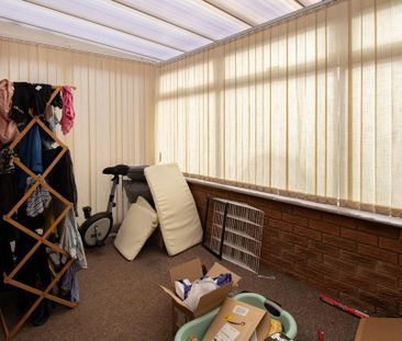 2 bedroom bungalow to rent - Photo 2