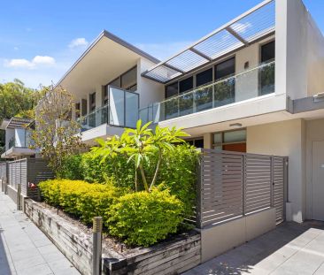 “Luxury townhouse with quality inclusions” - Photo 1