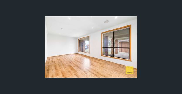 Spacious Family Living in a Convenient Hoppers Crossing Location - Photo 1