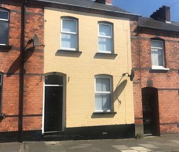 **student Property**, 20 Barry Street, Derry, BT48 7PJ - Photo 6