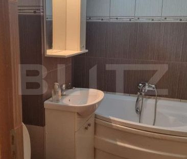 Apartament 4 camere, 90 mp, Falticeni - Fotografie 2