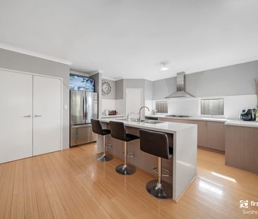 Spacious Corner Home in Aveley - Perfect for Families!!! - Photo 3