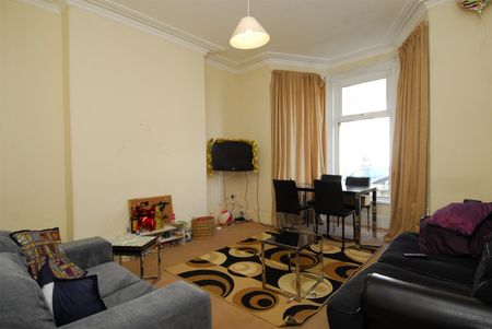 Southern Terrace, Plymouth - Photo 2