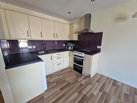 1 bedroom flat to rent - Photo 4