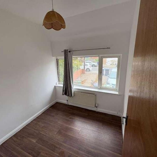 Bowerdean Road, High Wycombe, HP13 - Photo 1