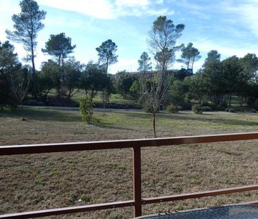 Location Appartement 1 pièce 38m² FREJUS 83600 - Photo 1