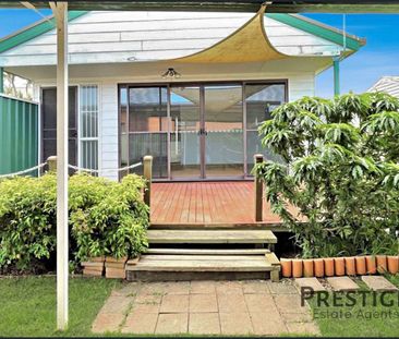 TWO BEDROOM HOME WITH CARPORT - Photo 3
