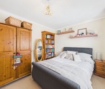 Churchill Close, Flackwell Heath, High Wycombe,HP10 - Photo 6