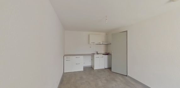 Location Appartement 2 pièces 24m² BIGNOUX 86800 - Photo 2