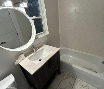 80 Vaudreuil unit A - Photo 2