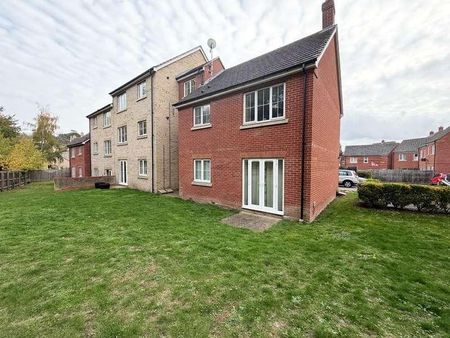 Parker Place, Sudbury, CO10 - Photo 5