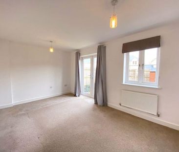 3 bedroom terraced house to rent - Photo 4