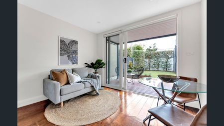 20 Henty Street, Brunswick VIC 3056 - House For Rent | Domain - Photo 5
