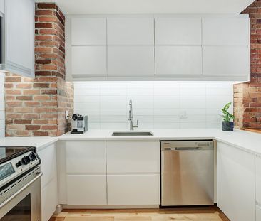 Condo for rent, Montréal (Ville-Marie) - Photo 5