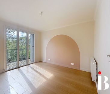 Location Maison 6 pièces 109m² ST HERBLAIN 44800 - Photo 1