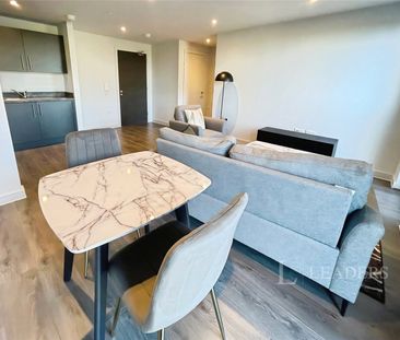 1 bedroom apartment to rent Castle Street, Luton, Bedfordshire, LU1 - Photo 2