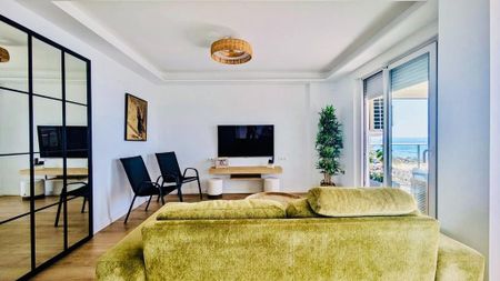 2 room luxury Apartment for rent in Fuengirola, Andalusia - Photo 2