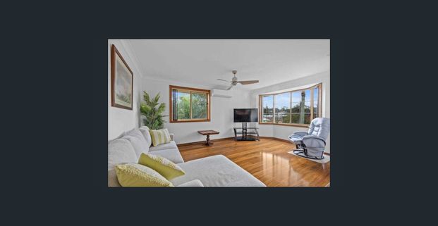 Modern Villa Style Home - Photo 1