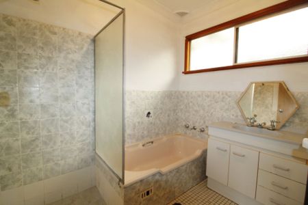 Neat, Tidy Home in a Convenient Location - Photo 5