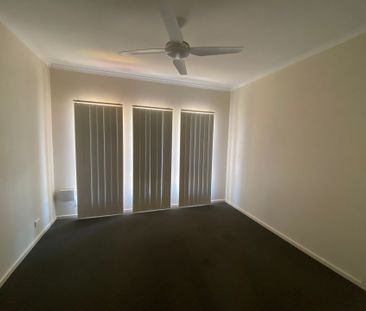 Relaxed Living Opposite the Reserve - Photo 2