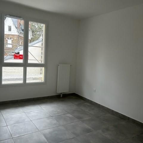 Location Appartement 2 pièces 41m² BEAUMONT SUR OISE 95260 - Photo 1