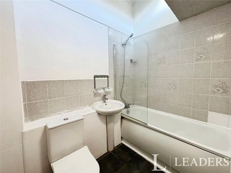 3 bedroom house to rent - Photo 4