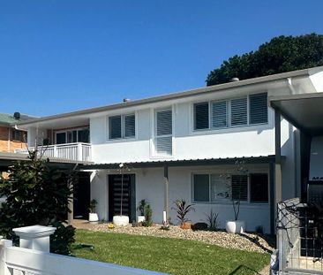 4-bedroom shared house, Teven Road - Photo 1