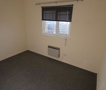 2 bed Terraced - To Let - Photo 1