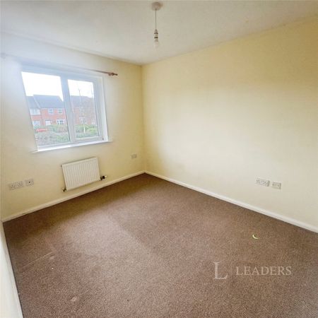 3 bedroom property to rent Trinity Street, Loughborough, LE11 - Photo 3