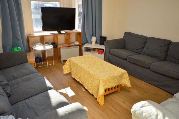 Bournemouth Alma Road Winton, BH9, Dorset - Photo 1