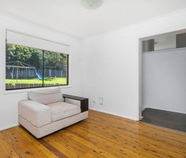 'Sea' Easts Beach - 4 bedroom home & more - Photo 6