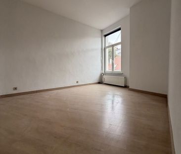 Appartement - à louer - 1050 Ixelles 1 000 € - Photo 3