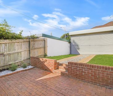 9 Brook Street, Crows Nest NSW 2065 - House For Rent | Domain - Photo 6
