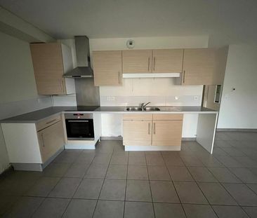 Location Appartement 3 pièces 64m² ALBI 81000 - Photo 5