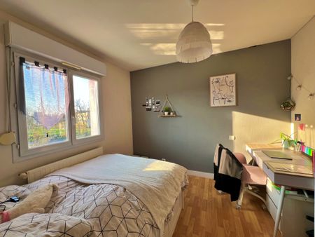 VANDOEUVRE-LES-NANCY : SPACIEUSE MAISON T7 AVEC GARAGE, TERRASSE ET JARDIN - Photo 5