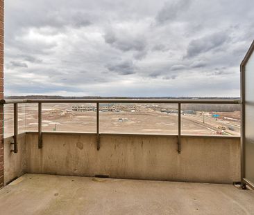 For Lease - 2480 PRINCE MICHAEL Drive Unit# 714, Oakville, Ontario - Photo 3