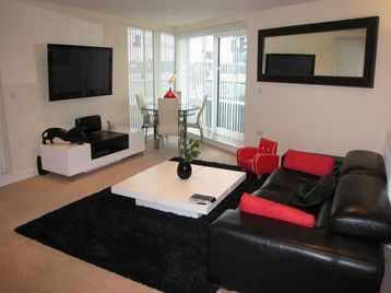 3 Bed Apartment | £670 pw - Photo 1