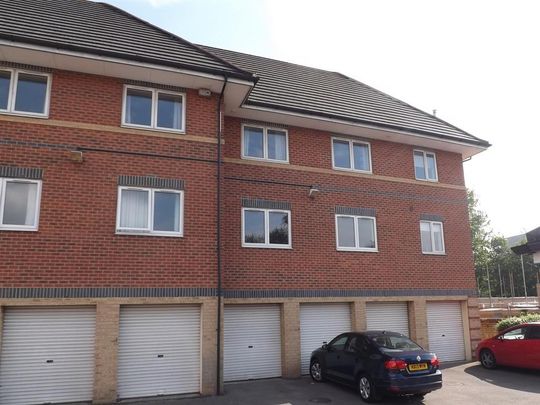 2 bedroom apartment to rent - Photo 1